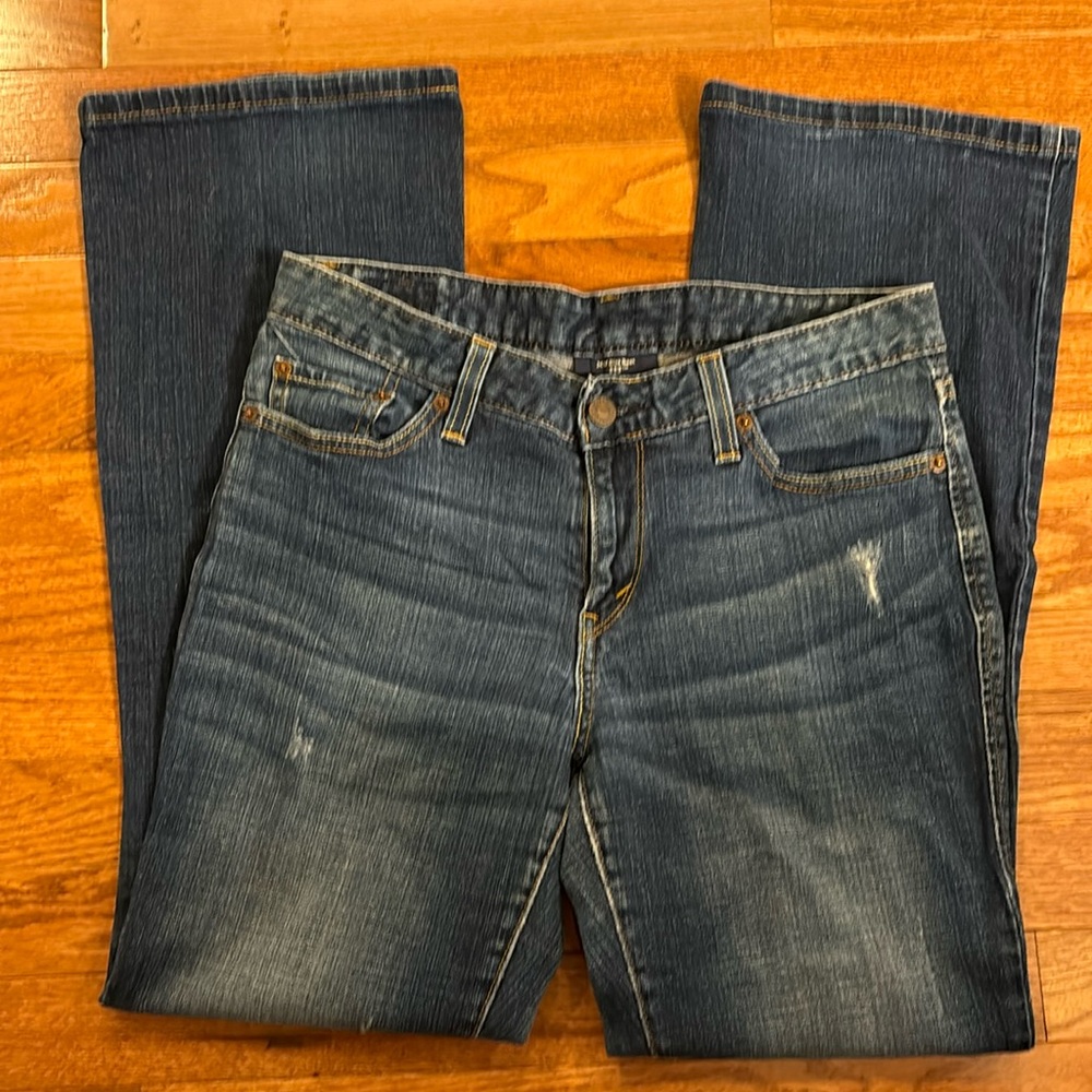 553 Levi’s Mid-Rise Boot